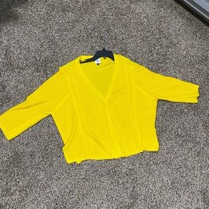 Sunny yellow sweater